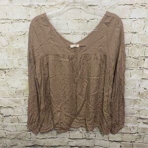 ODDY Boutique Tan Cheetah Print V Neck Long Sleeve Top